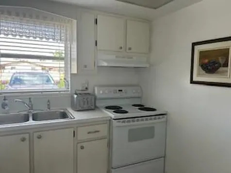 2832 W Crosley Drive West Palm Beach FL 33415