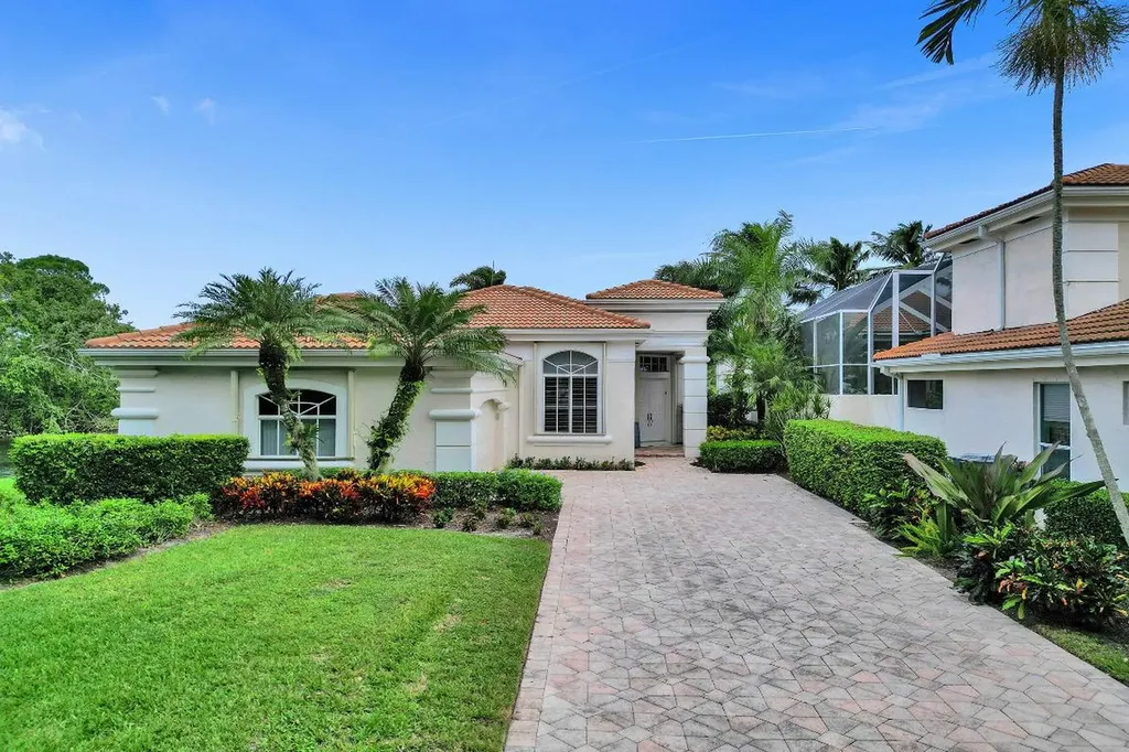 251 Isle Way Palm Beach Gardens FL 33418