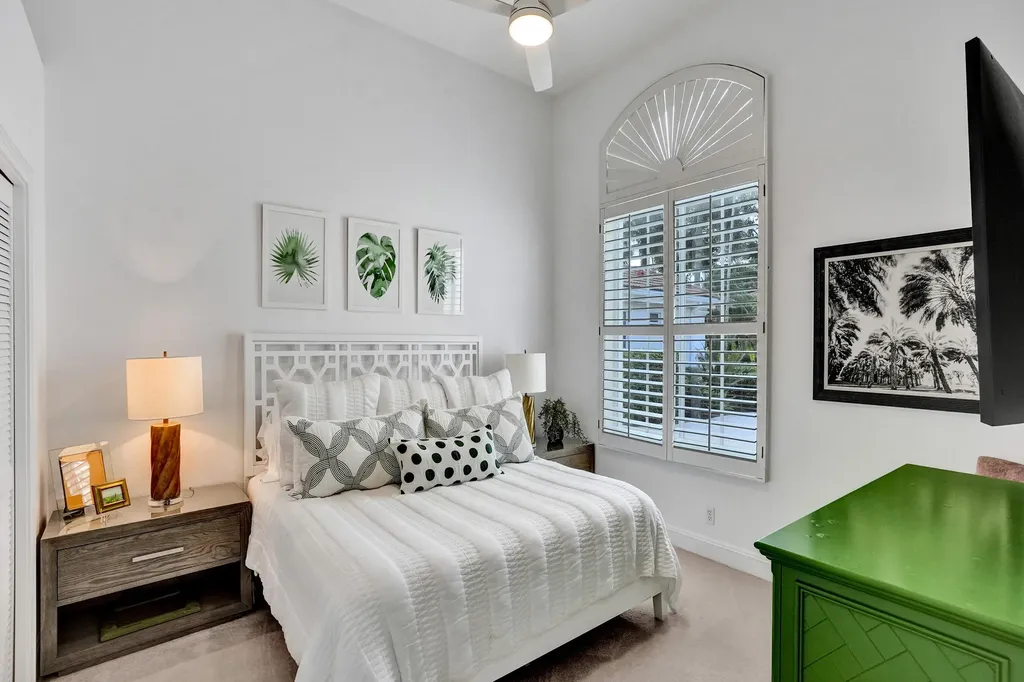 251 Isle Way Palm Beach Gardens FL 33418