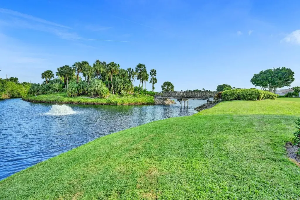 251 Isle Way Palm Beach Gardens FL 33418