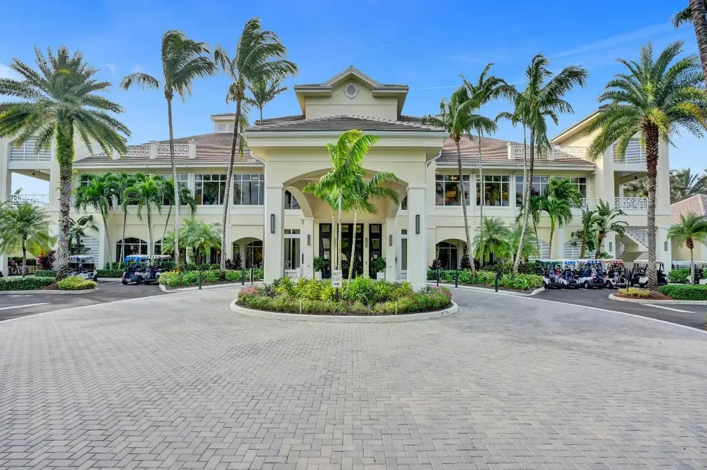 251 Isle Way Palm Beach Gardens FL 33418