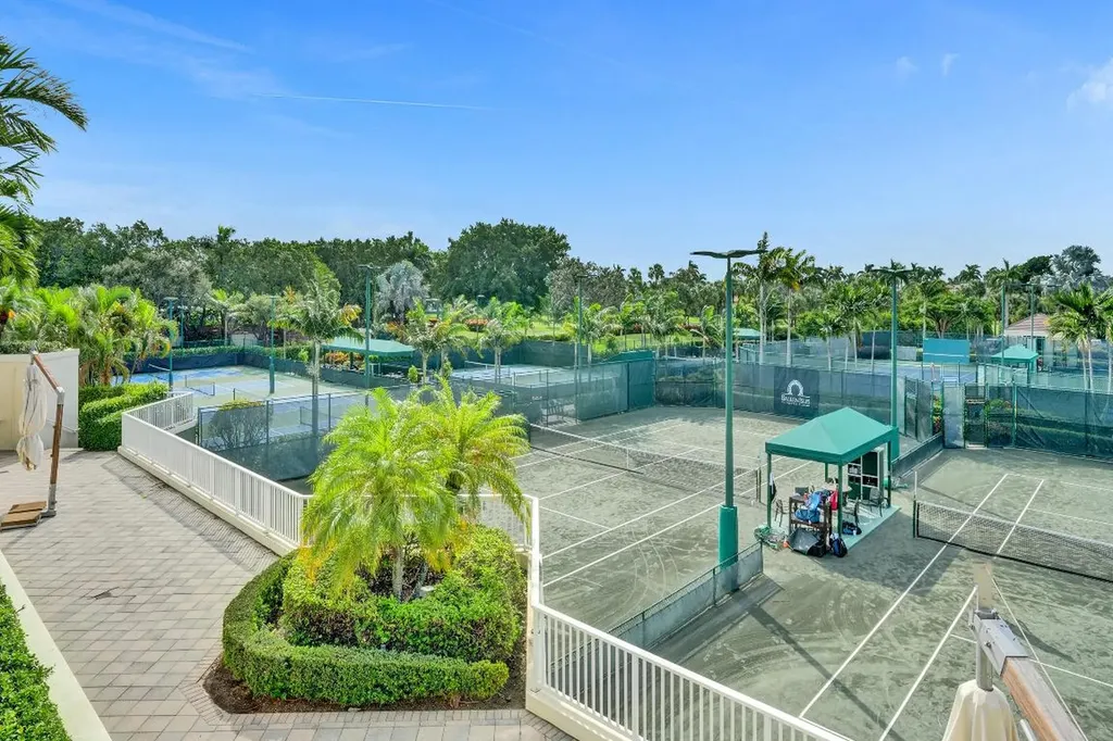 251 Isle Way Palm Beach Gardens FL 33418