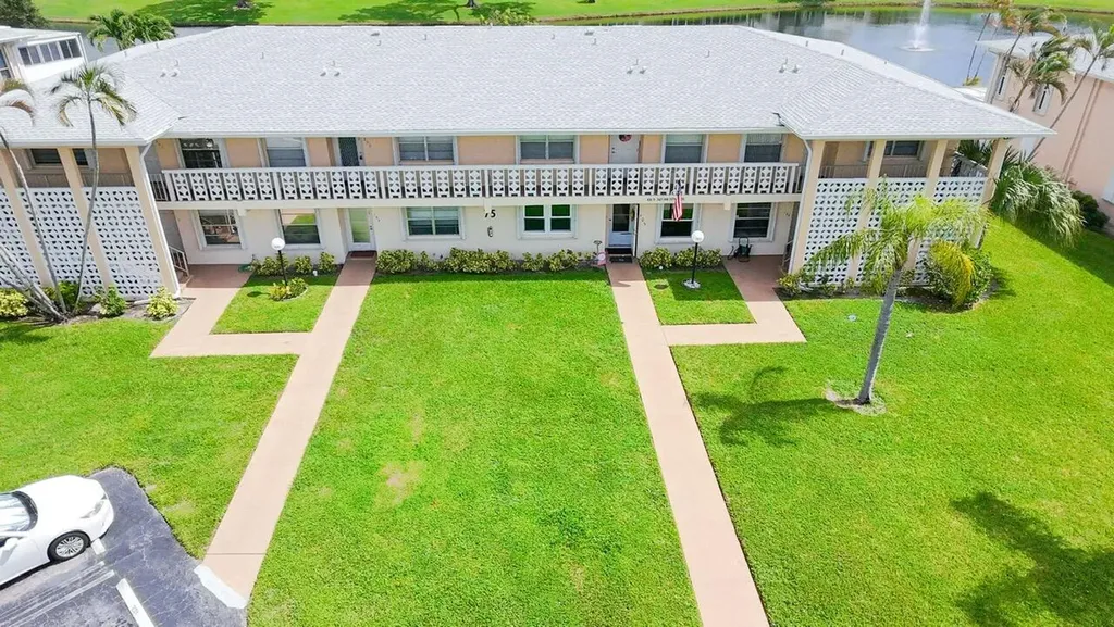 1421 NW 19th Terrace Delray Beach FL 33445