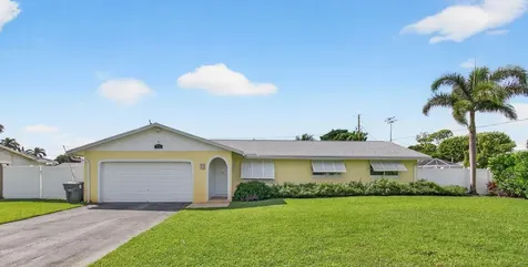 4712 Ellwood Drive Delray Beach FL 33445