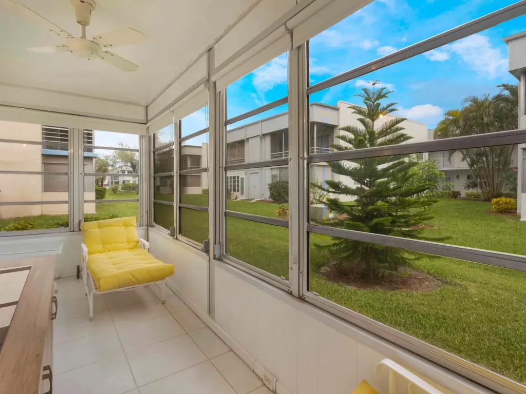 405 Burgundy I Delray Beach FL 33484