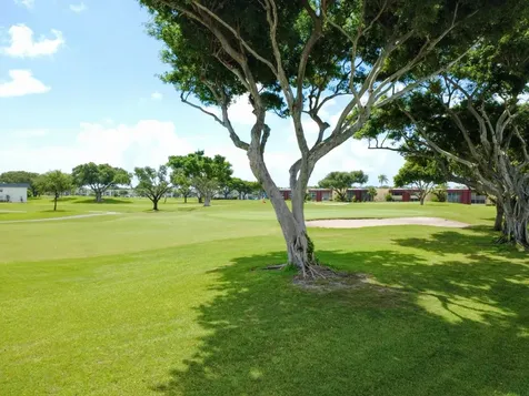 405 Burgundy I Delray Beach FL 33484