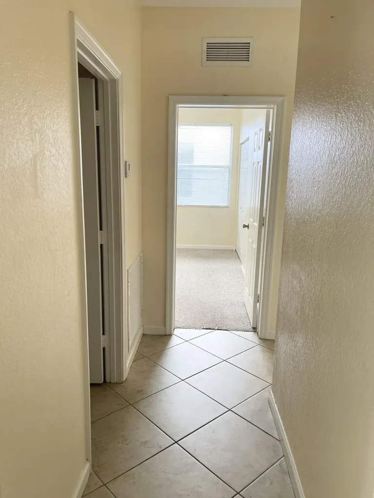 870 Gazetta Way West Palm Beach FL 33413