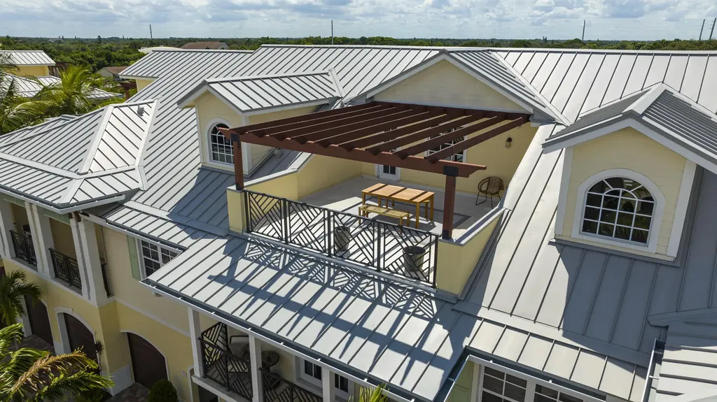 3770 County Line Road Tequesta FL 33469