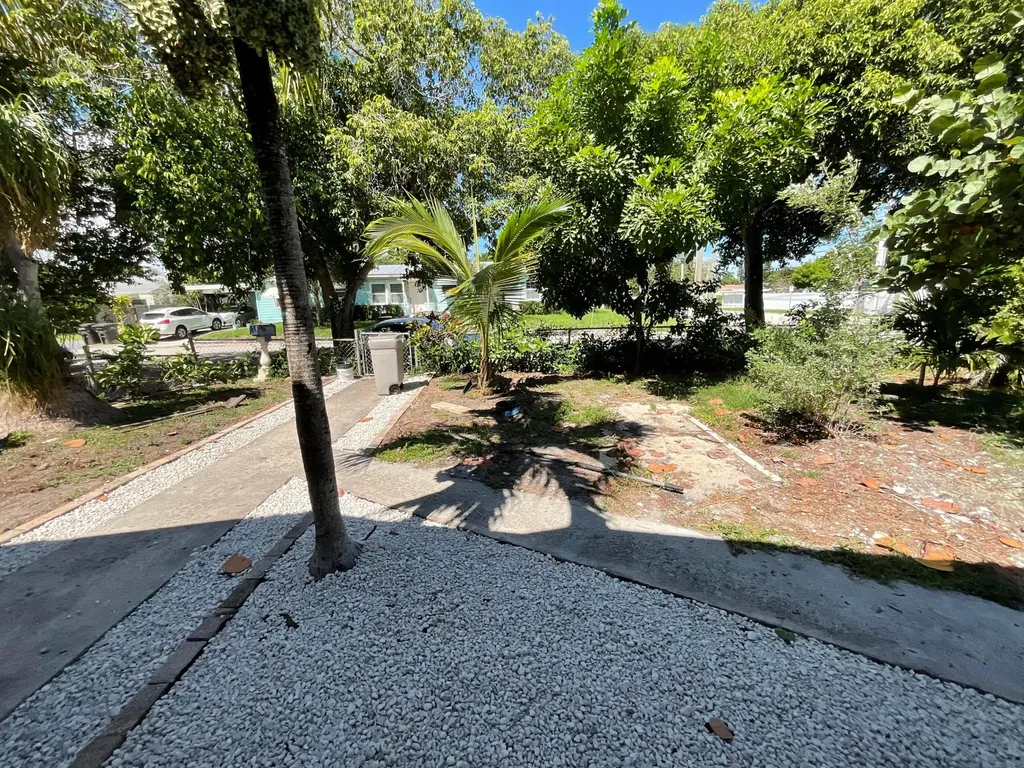 700 Tallapoosa Street West Palm Beach FL 33405