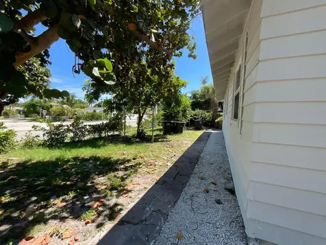700 Tallapoosa Street West Palm Beach FL 33405
