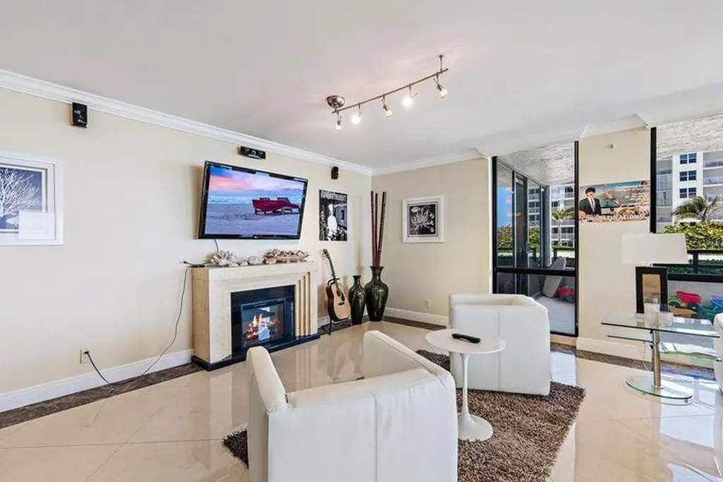 3560 S Ocean Boulevard South Palm Beach FL 33480