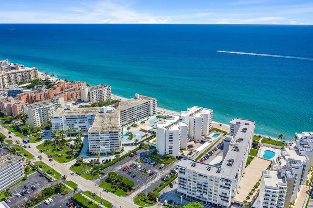 3560 S Ocean Boulevard South Palm Beach FL 33480