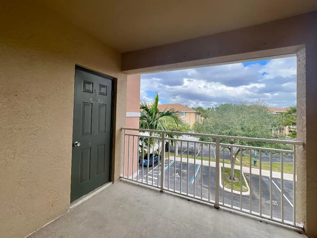 6450 Emerald Dunes Drive West Palm Beach FL 33411