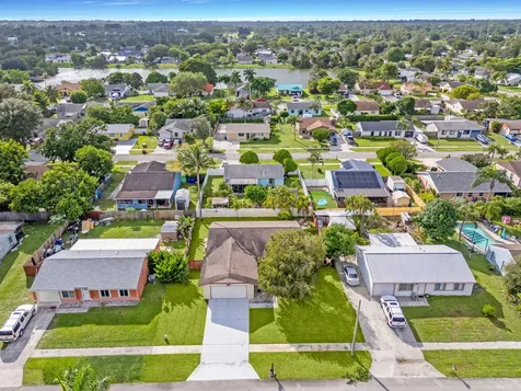 1403 Donwoods Lane Royal Palm Beach FL 33411