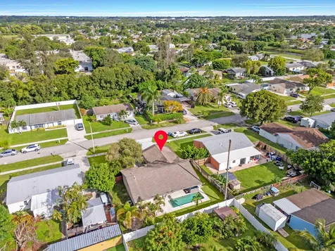 1403 Donwoods Lane Royal Palm Beach FL 33411
