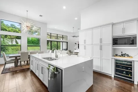 6901 NW 25th Way Boca Raton FL 33496