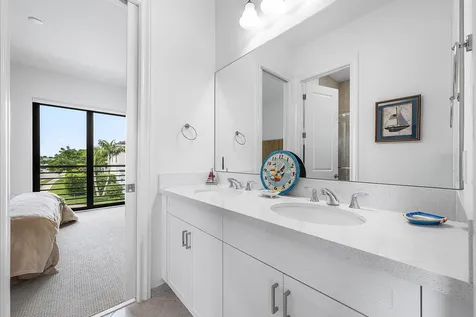 6901 NW 25th Way Boca Raton FL 33496