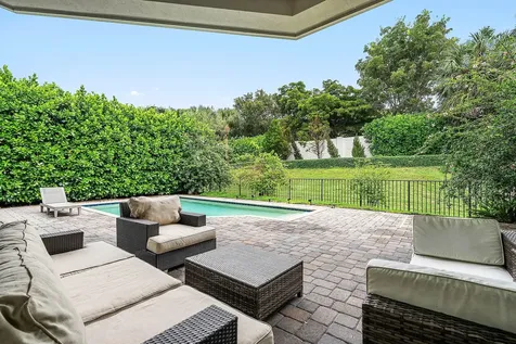 6901 NW 25th Way Boca Raton FL 33496