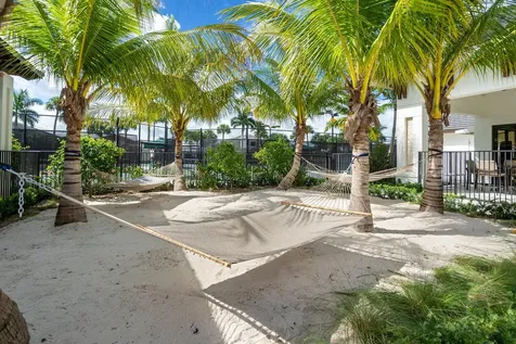 6901 NW 25th Way Boca Raton FL 33496