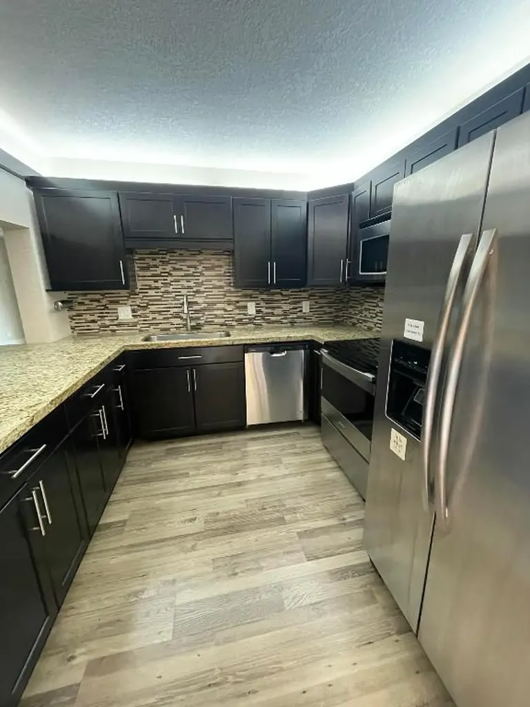 307 Liberty Court Deerfield Beach FL 33442
