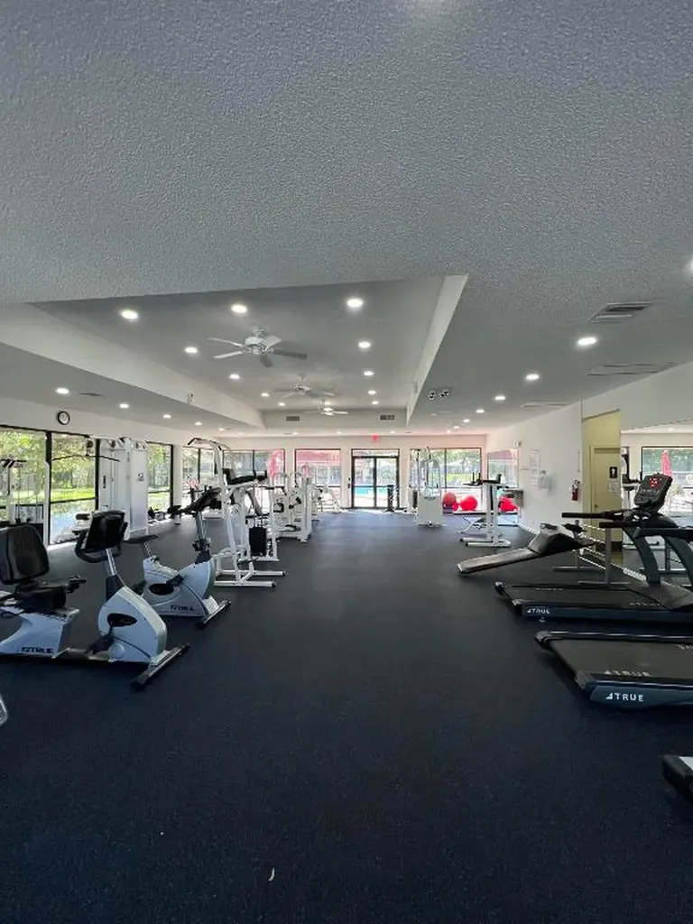 307 Liberty Court Deerfield Beach FL 33442