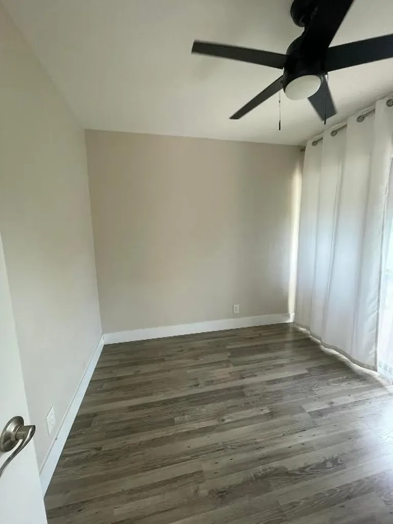 307 Liberty Court Deerfield Beach FL 33442