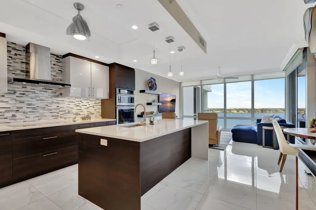 2 Water Club Way North Palm Beach FL 33408