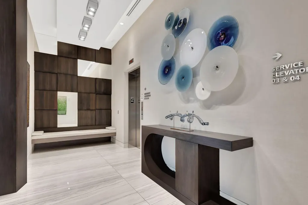 2 Water Club Way North Palm Beach FL 33408