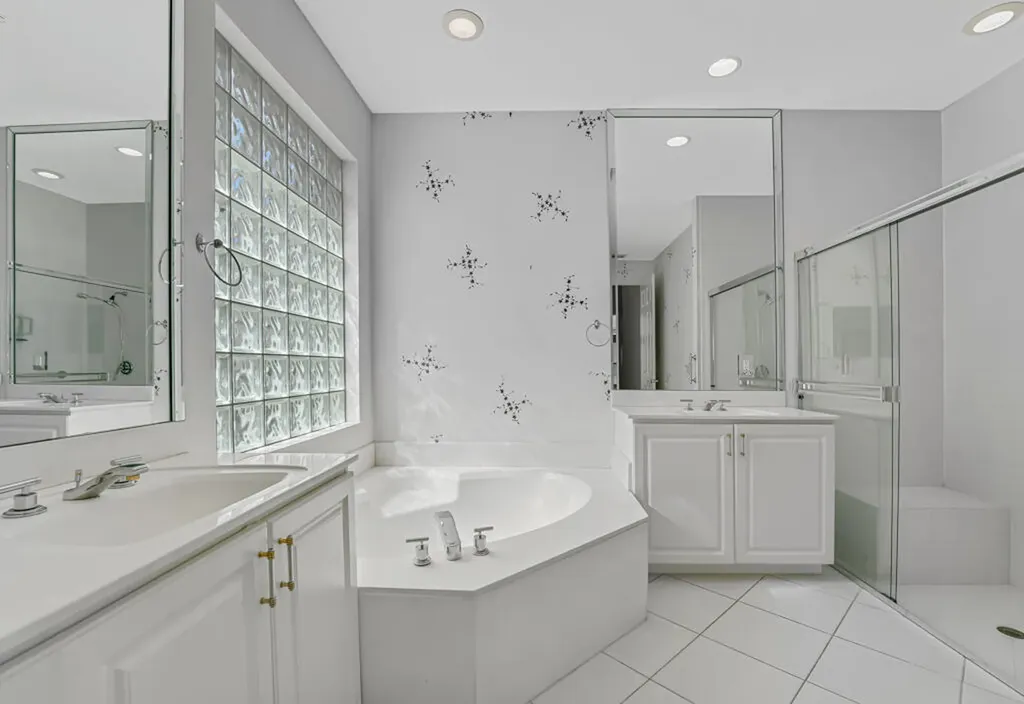 7932 Seagrape Shores Drive Lake Worth FL 33467
