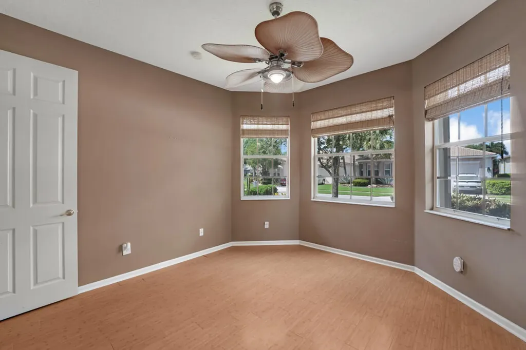 7932 Seagrape Shores Drive Lake Worth FL 33467