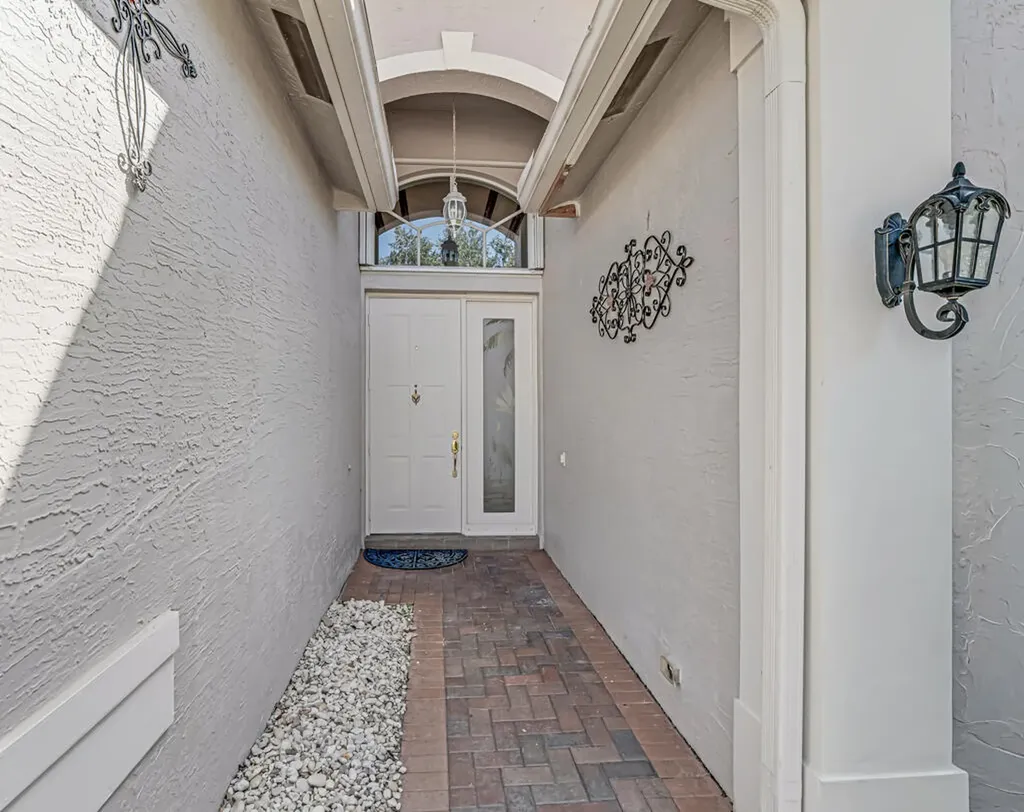 7932 Seagrape Shores Drive Lake Worth FL 33467