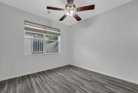 7932 Seagrape Shores Drive Lake Worth FL 33467