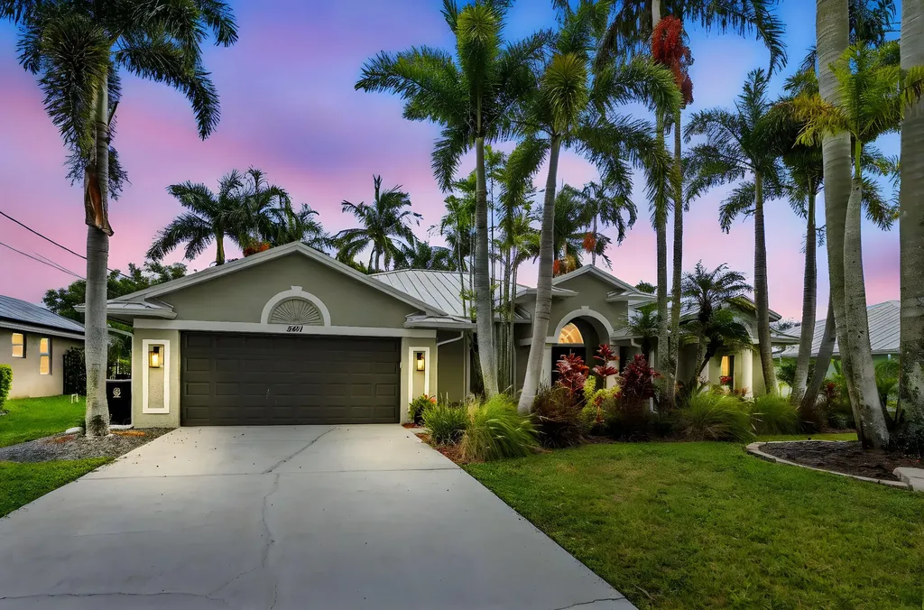 5411 NW Cromey Street Port St Lucie FL 34986