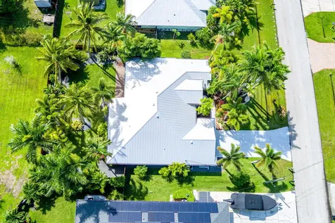 5411 NW Cromey Street Port St Lucie FL 34986
