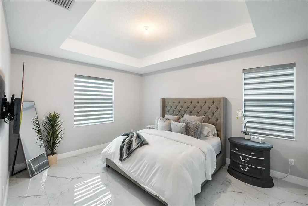 448 SW Vista Lake Drive Port St Lucie FL 34953