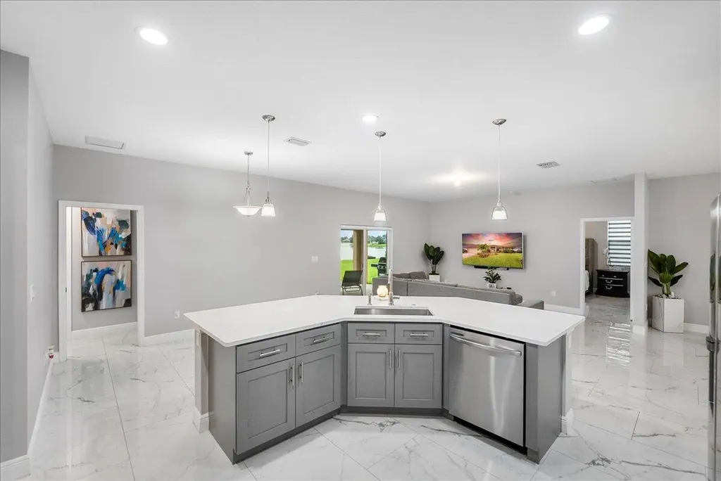 448 SW Vista Lake Drive Port St Lucie FL 34953