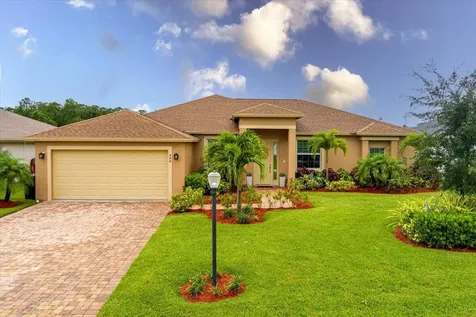 448 SW Vista Lake Drive Port St Lucie FL 34953