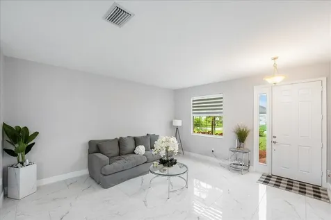 448 SW Vista Lake Drive Port St Lucie FL 34953