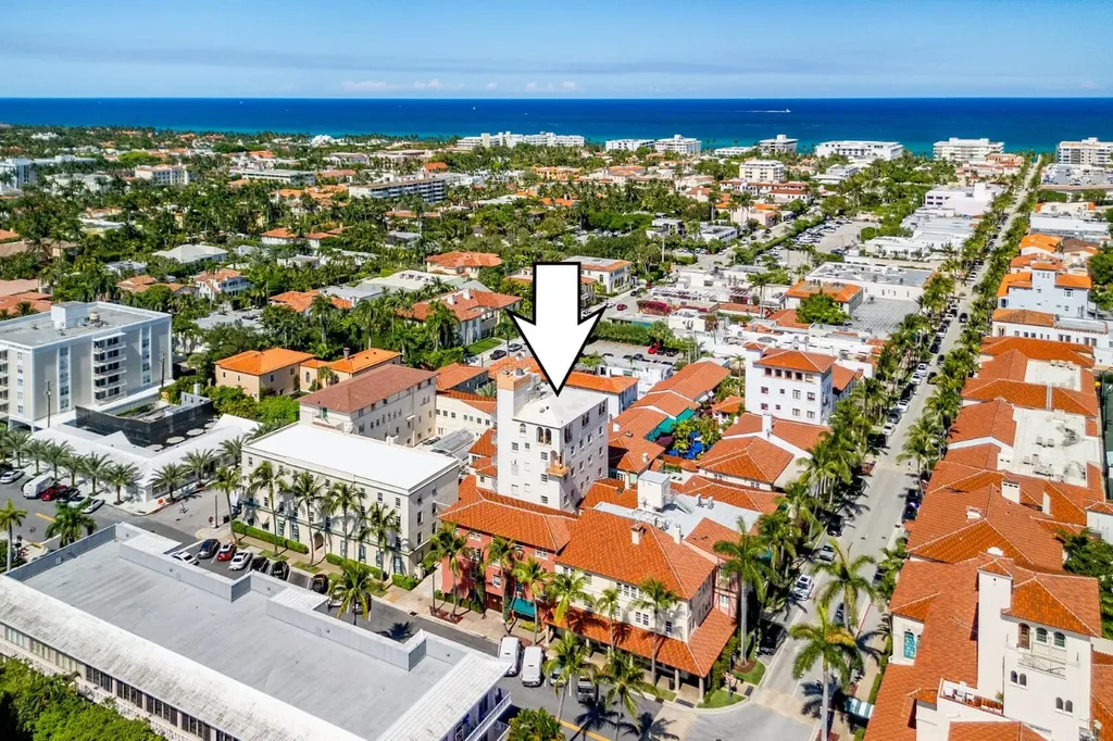 9 Via Parigi Palm Beach FL 33480