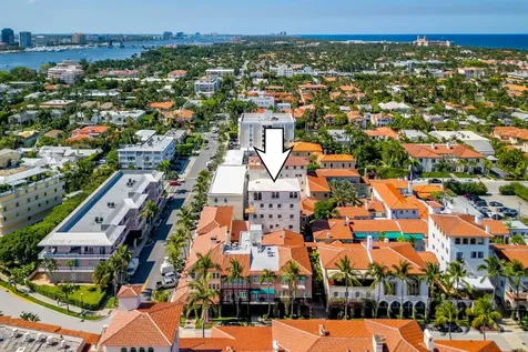 9 Via Parigi Palm Beach FL 33480