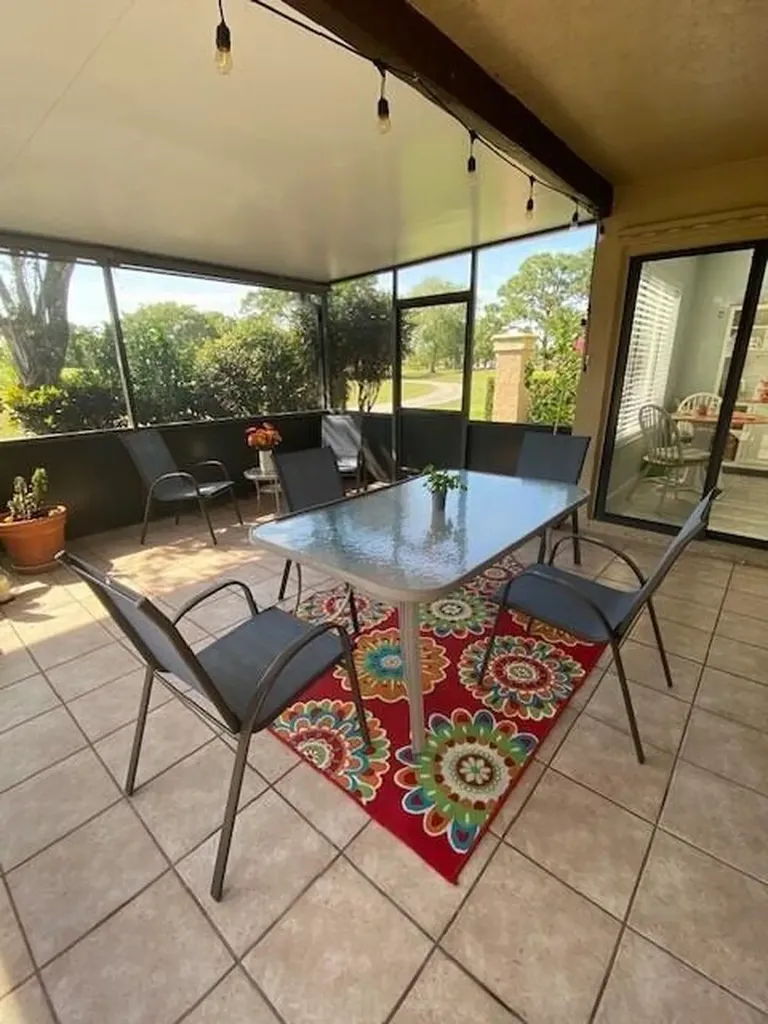 36 Ironwood Way N Palm Beach Gardens FL 33418