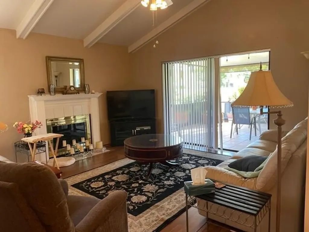 36 Ironwood Way N Palm Beach Gardens FL 33418