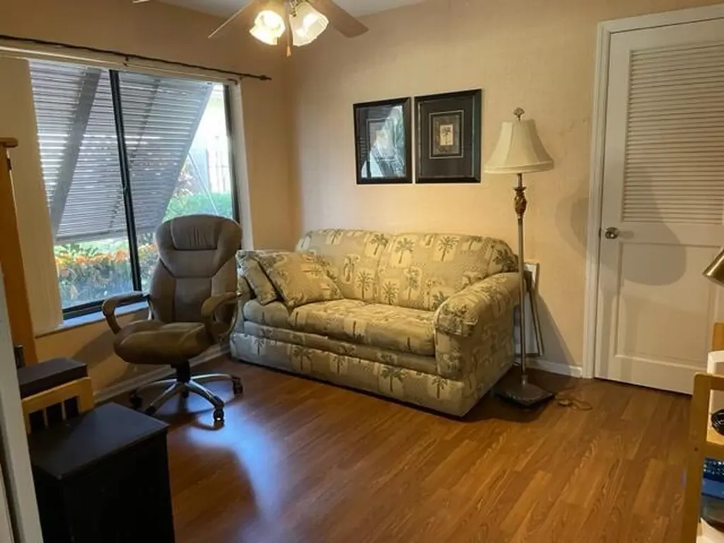 36 Ironwood Way N Palm Beach Gardens FL 33418