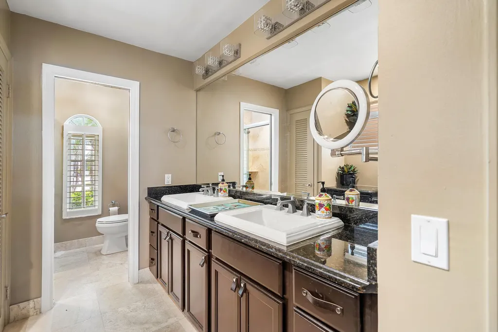 41 Castle Harbor Island Fort Lauderdale FL 33308