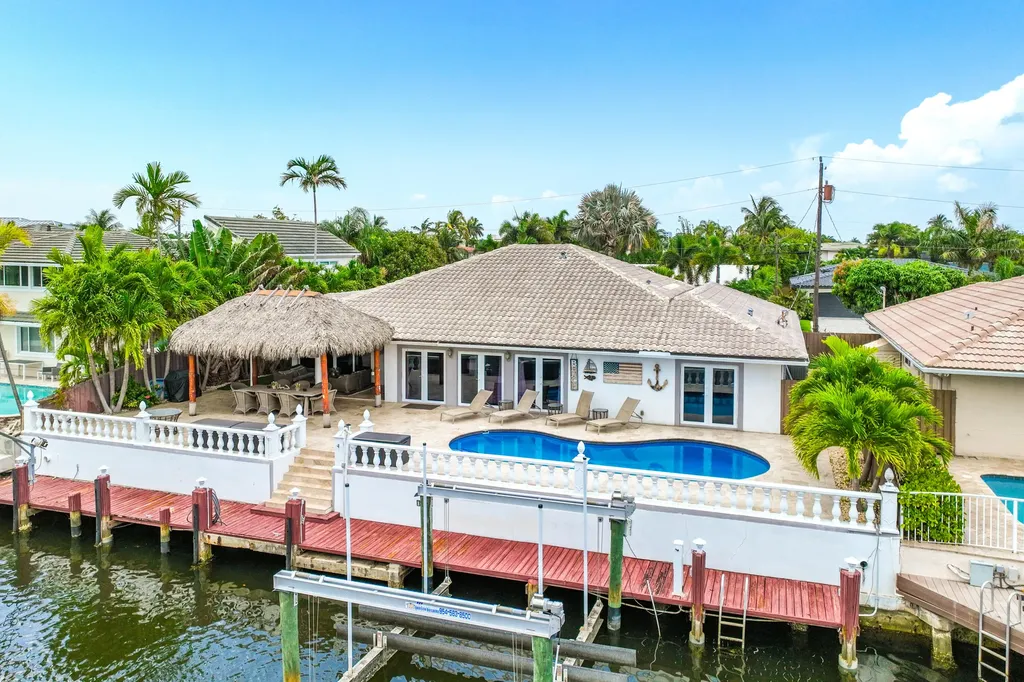 41 Castle Harbor Island Fort Lauderdale FL 33308