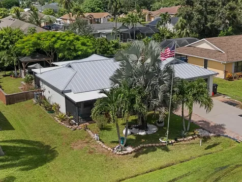 2456 SE Blackhorse Street Port St Lucie FL 34984