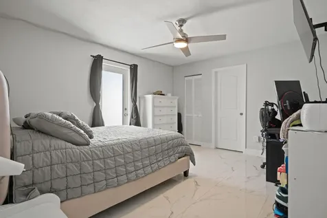 2456 SE Blackhorse Street Port St Lucie FL 34984