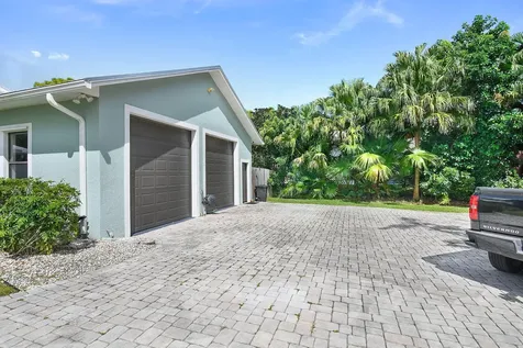 1225 SW Magnolia Bluff Drive Palm City FL 34990