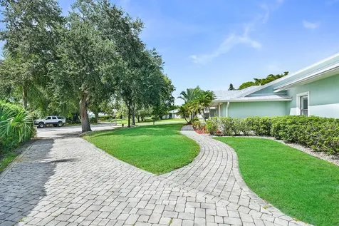 1225 SW Magnolia Bluff Drive Palm City FL 34990