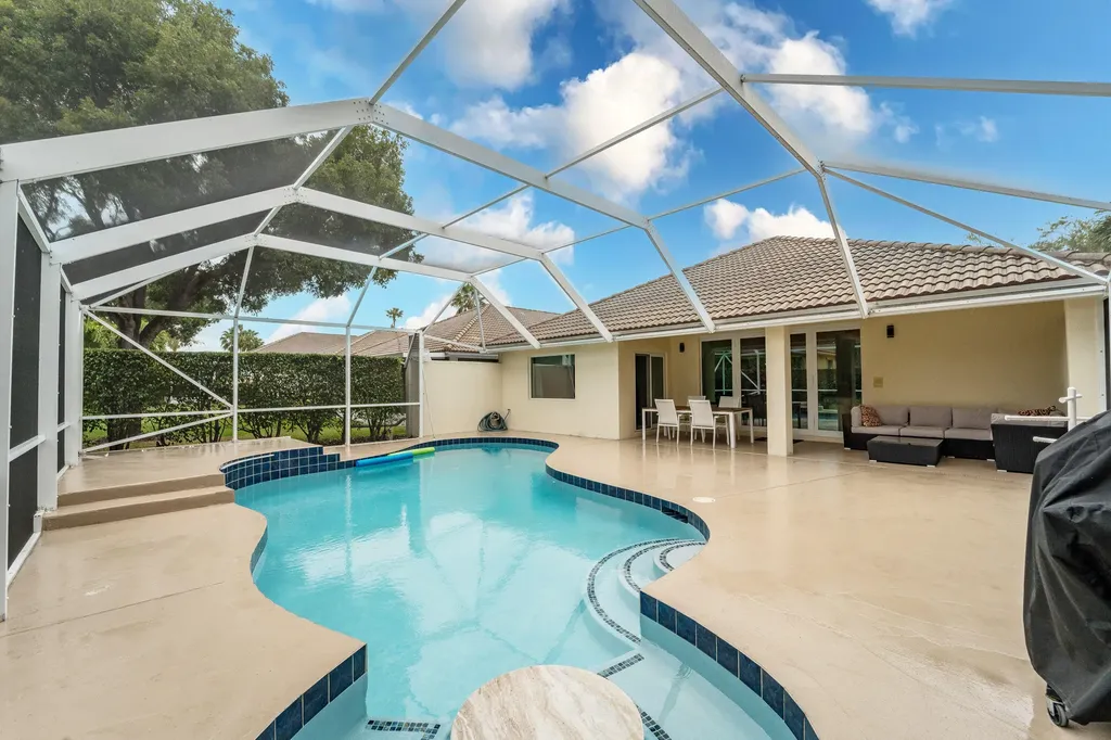 5658 S Fountains Drive Lake Worth FL 33467